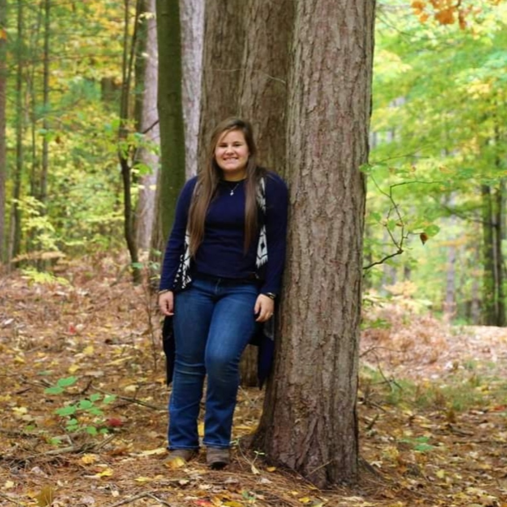 Meet your Posher, Genny